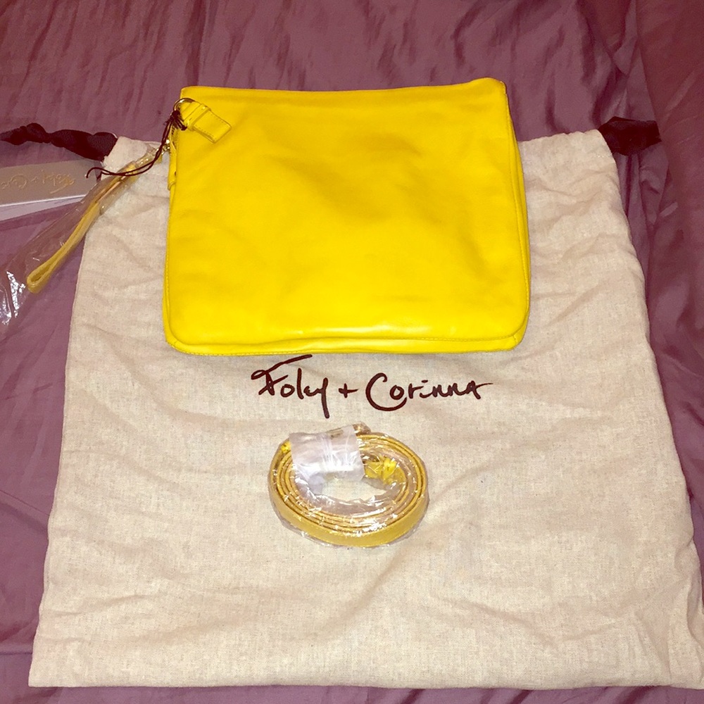 Foley + Corinna Ipad Bag